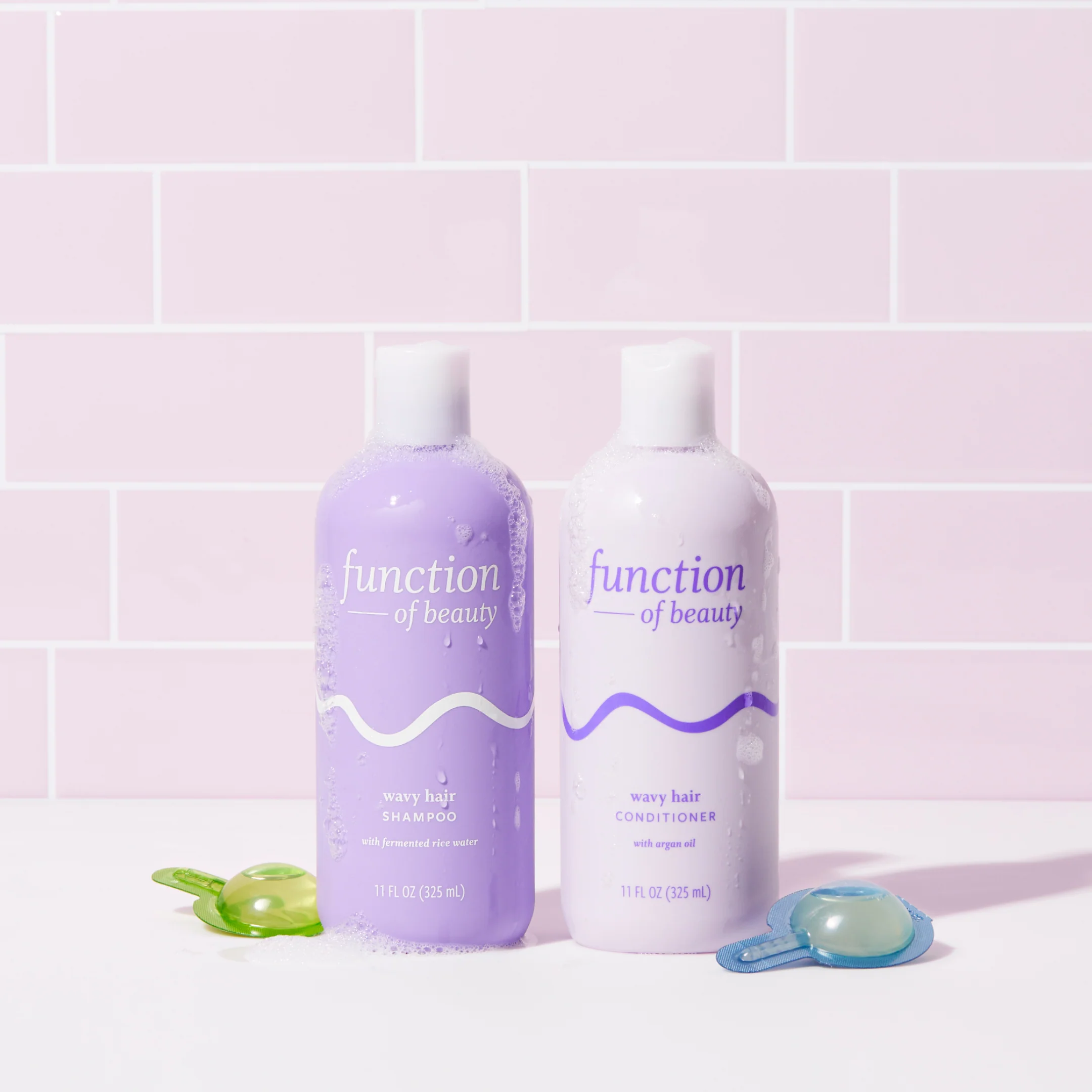 Wavy Hair Shampoo Jumbo - Image 4